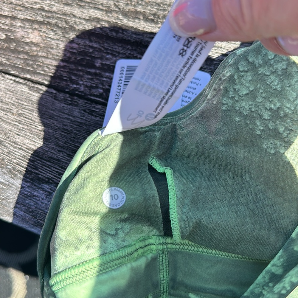 Lululemon Energy Longline Bra B–D Cups Nulux
City Grit Green size 10 NWT 💚 - Picture 8 of 9